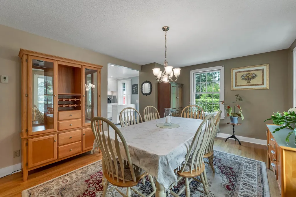 29 Hunt Avenue Franklin NH 03235