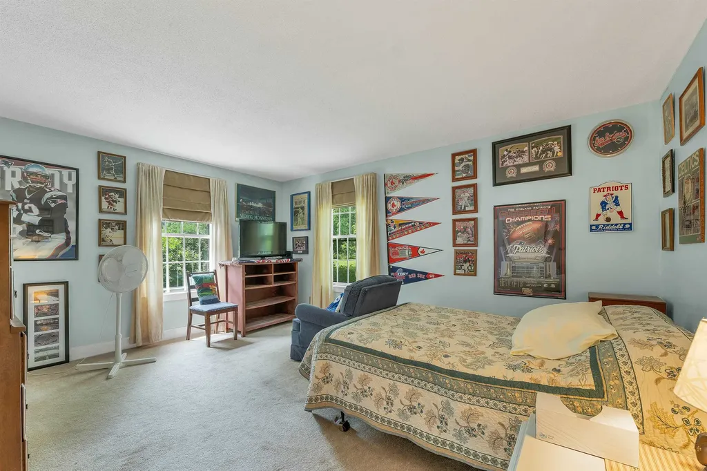 29 Hunt Avenue Franklin NH 03235