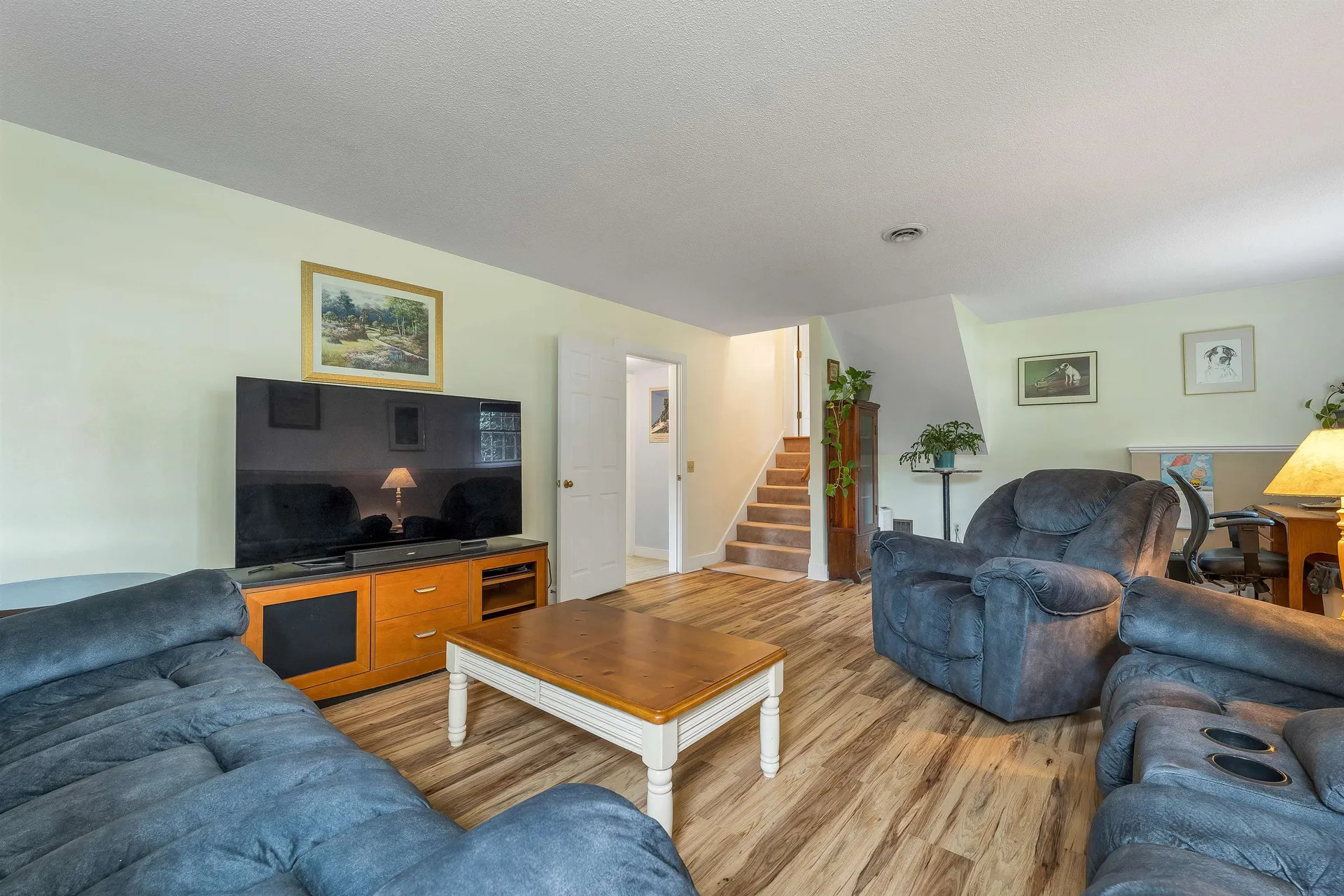 29 Hunt Avenue Franklin NH 03235