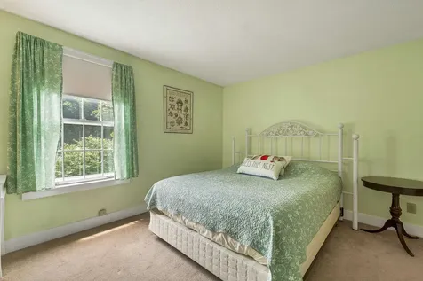 29 Hunt Avenue Franklin NH 03235