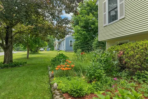 29 Hunt Avenue Franklin NH 03235