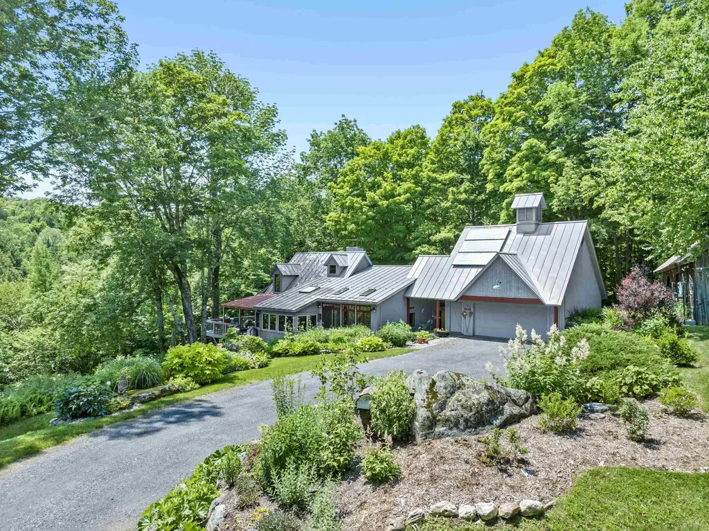 769 West Hill Road Warren VT 05674