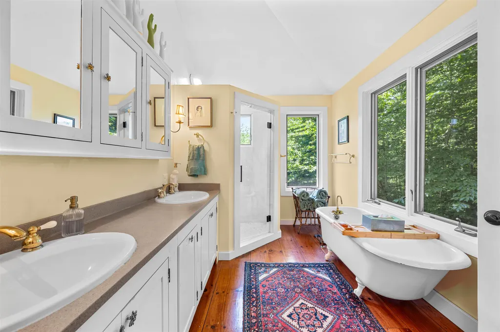 769 West Hill Road Warren VT 05674