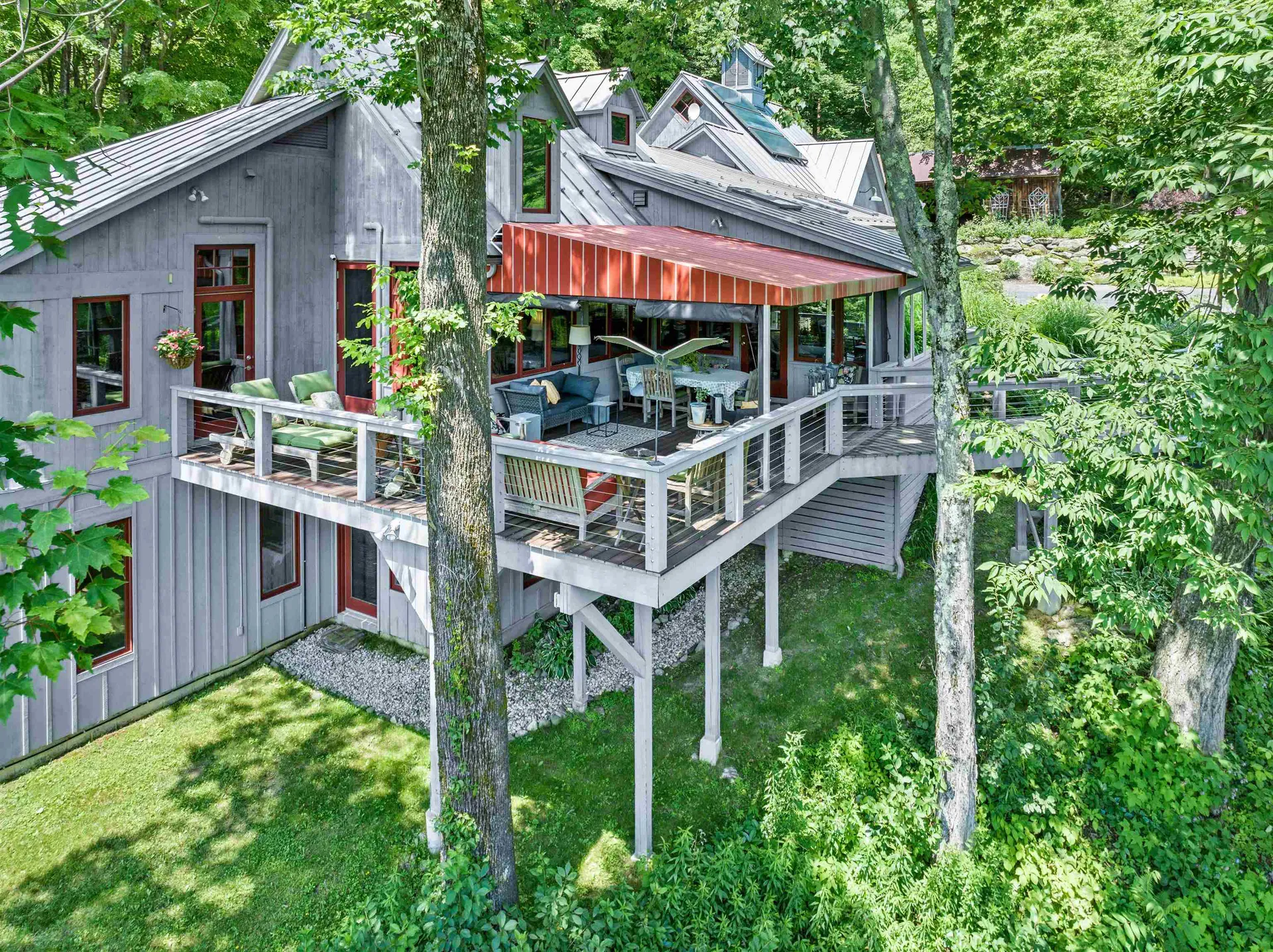 769 West Hill Road Warren VT 05674