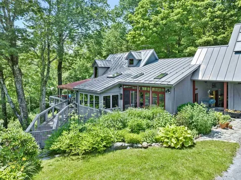 769 West Hill Road Warren VT 05674