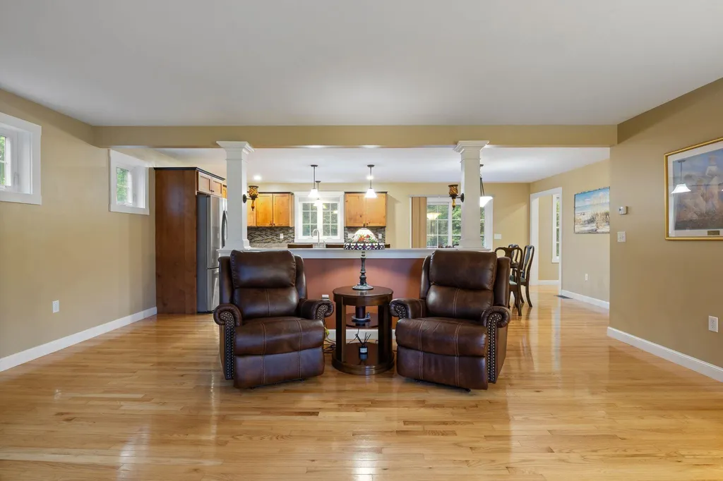 98 Ridgecrest Drive Greenland NH 03840