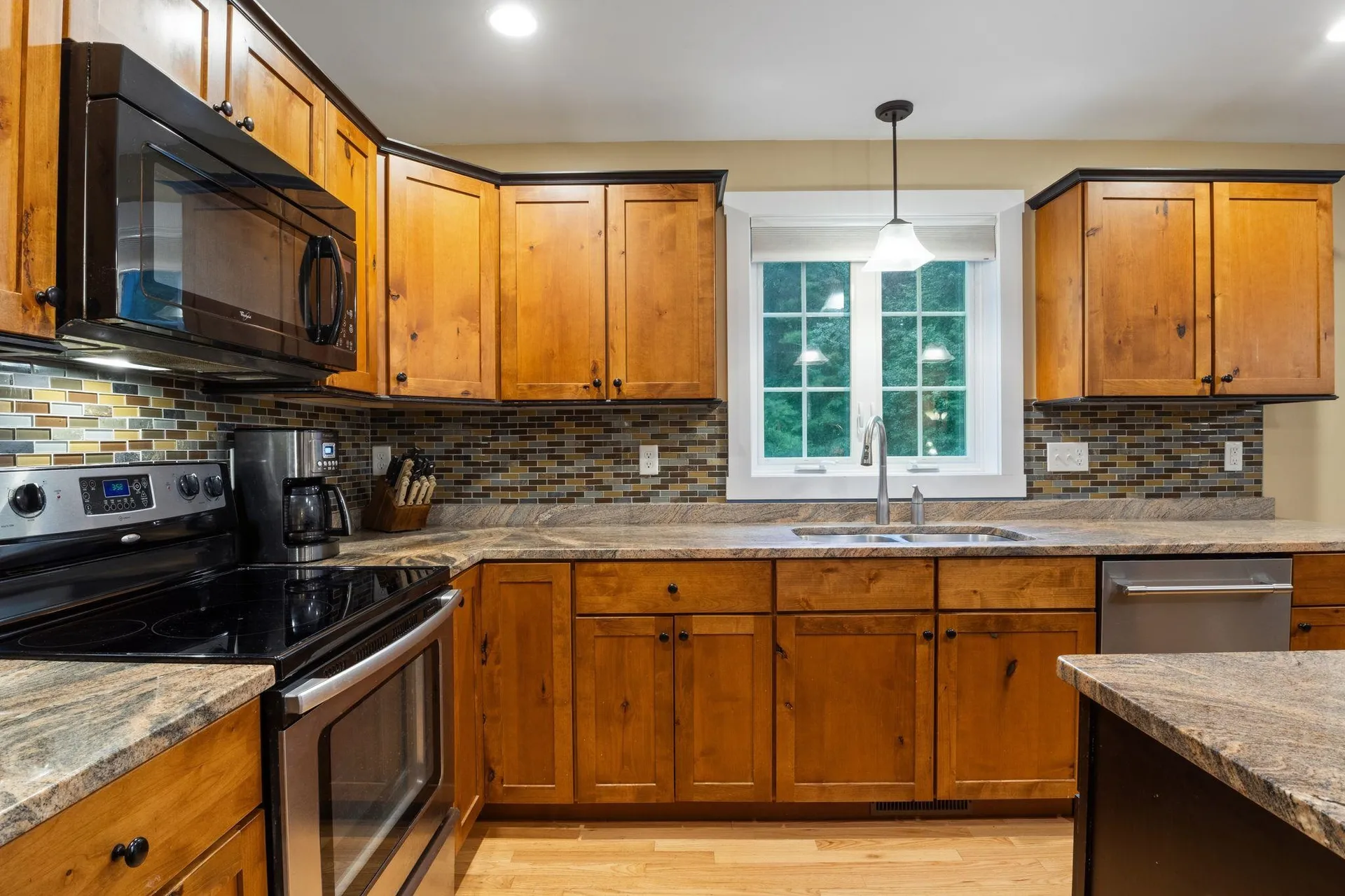 98 Ridgecrest Drive Greenland NH 03840
