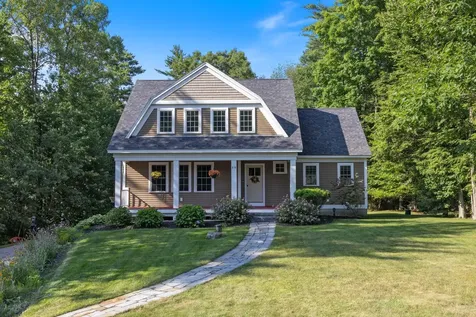 98 Ridgecrest Drive Greenland NH 03840