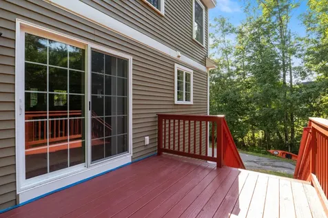 98 Ridgecrest Drive Greenland NH 03840