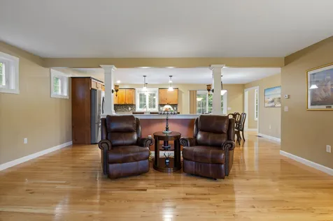 98 Ridgecrest Drive Greenland NH 03840
