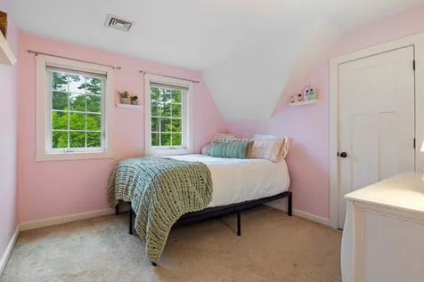 98 Ridgecrest Drive Greenland NH 03840