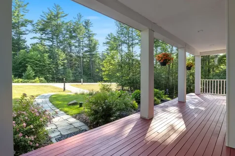 98 Ridgecrest Drive Greenland NH 03840