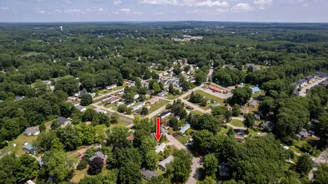 47 Deep Meadows Exeter NH 03833