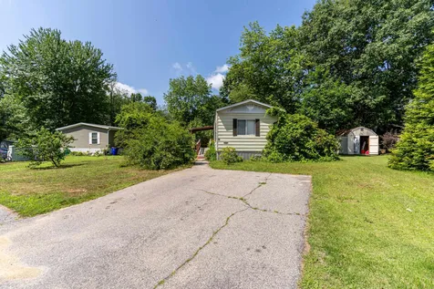 47 Deep Meadows Exeter NH 03833