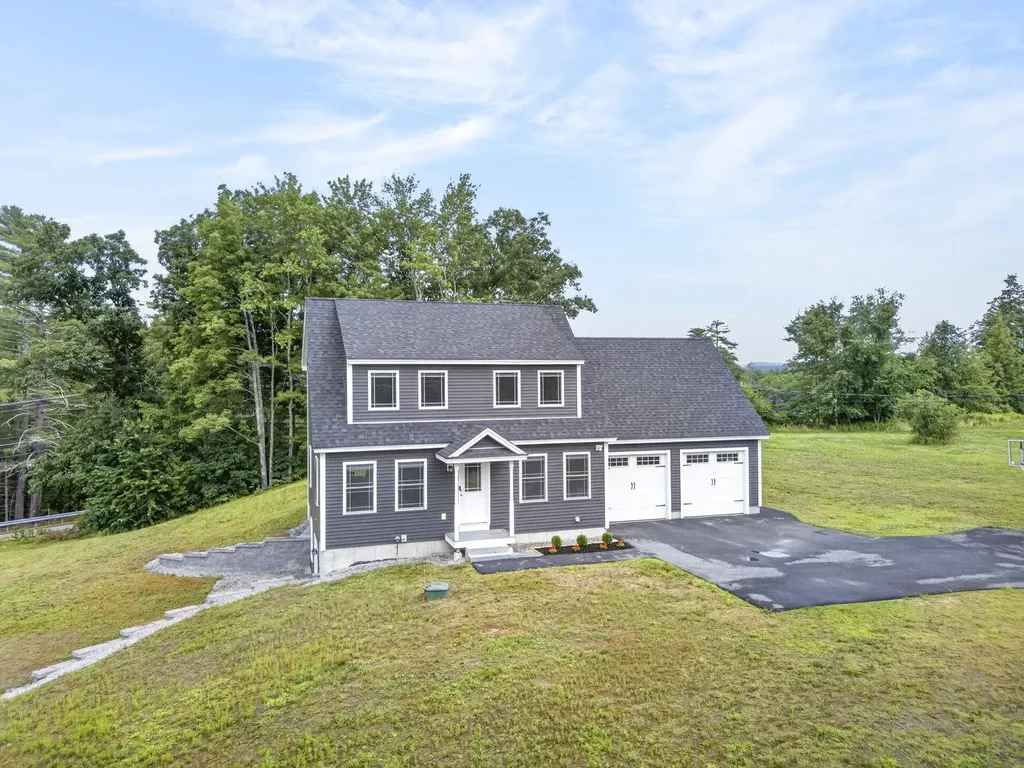 20 Woodbury Lane Boscawen NH 03303