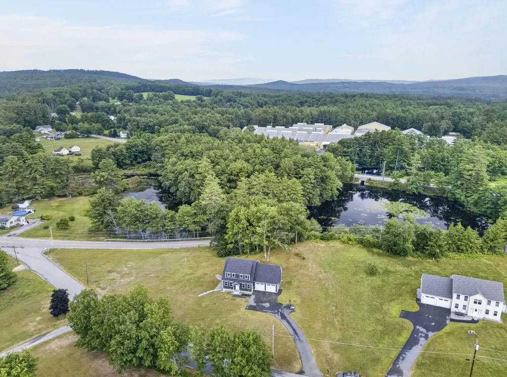 20 Woodbury Lane Boscawen NH 03303