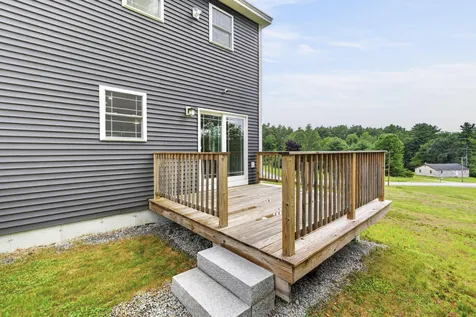 20 Woodbury Lane Boscawen NH 03303