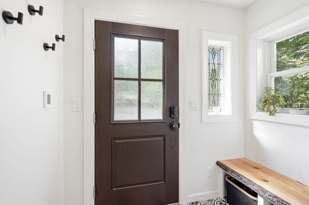 35 Cove Street Goffstown NH 03045