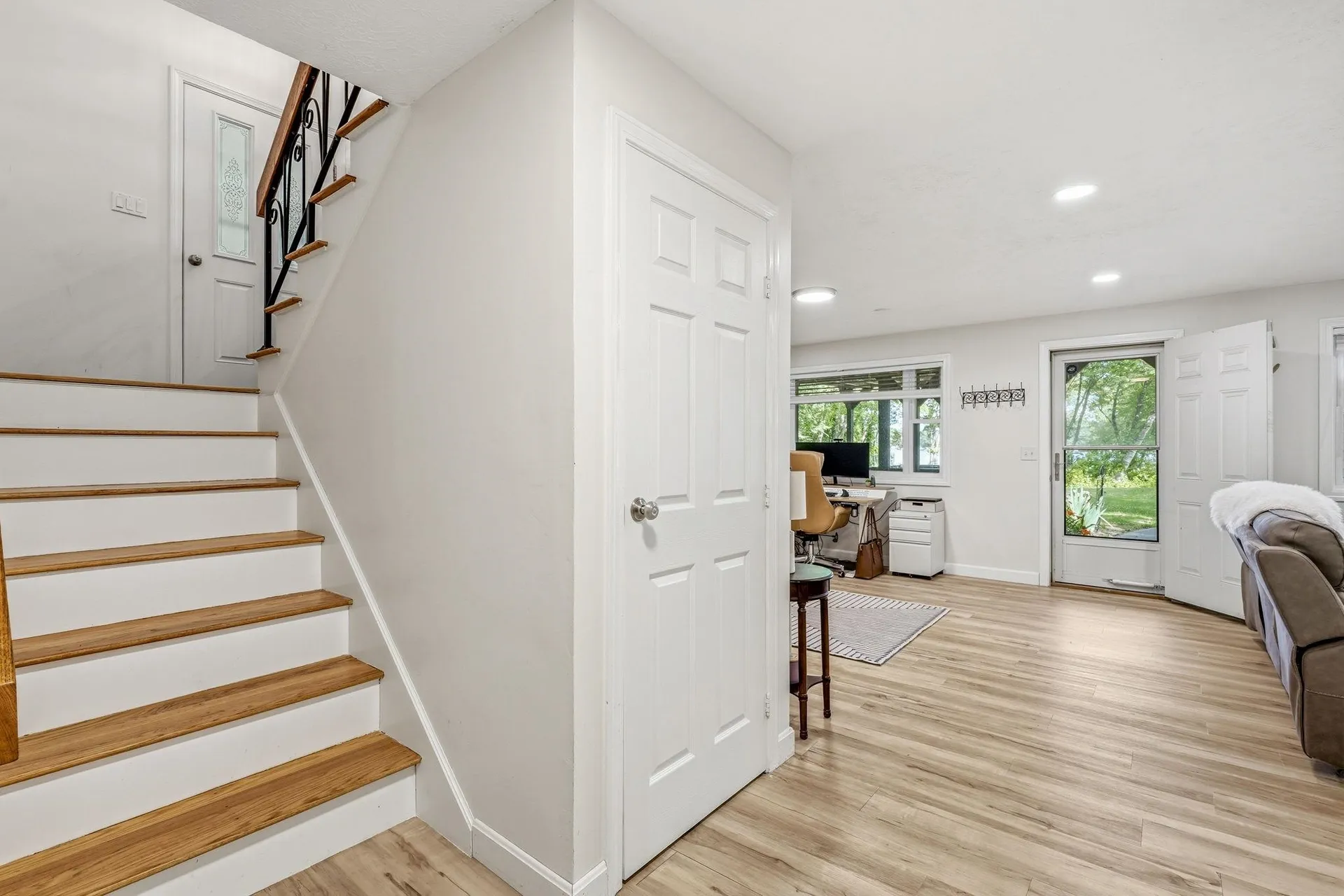35 Cove Street Goffstown NH 03045