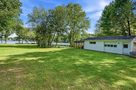 35 Cove Street Goffstown NH 03045