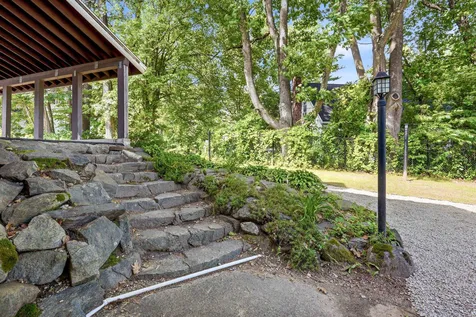 35 Cove Street Goffstown NH 03045