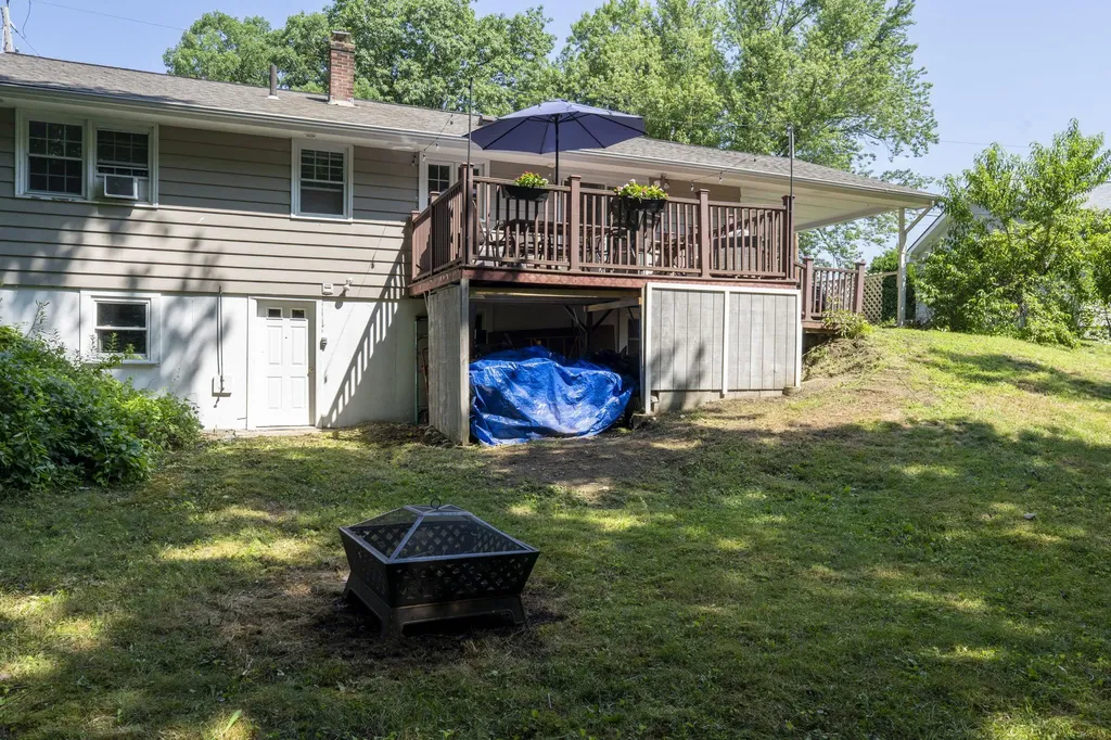 243 Gabrielle Street Manchester NH 03103