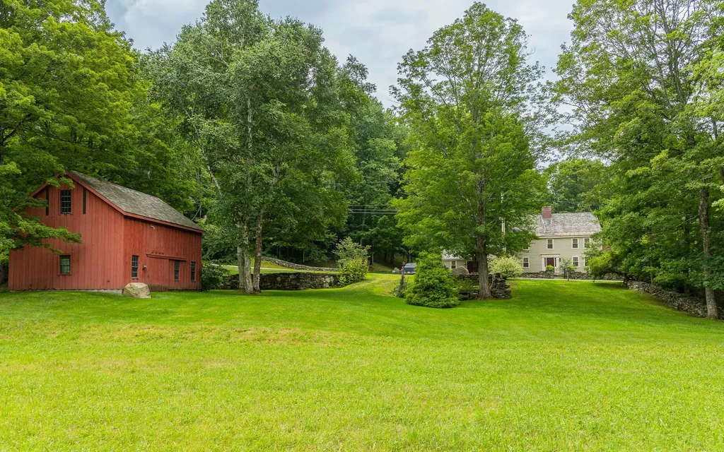 372 Hill Road Alstead NH 03602