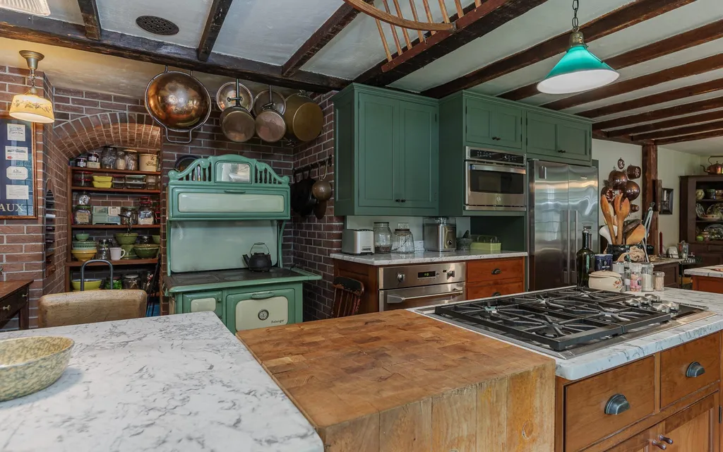 372 Hill Road Alstead NH 03602