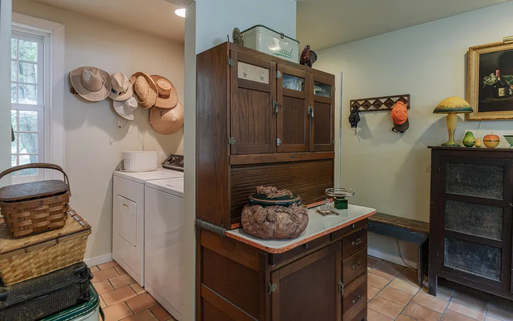 372 Hill Road Alstead NH 03602