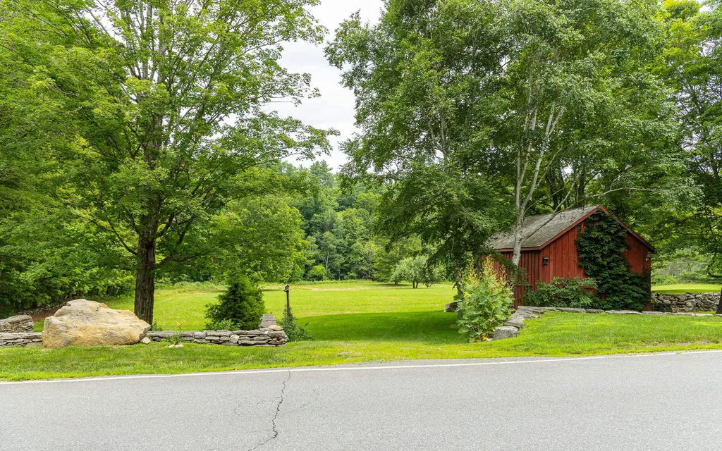 372 Hill Road Alstead NH 03602