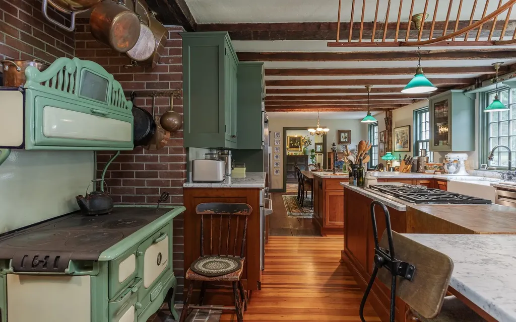 372 Hill Road Alstead NH 03602