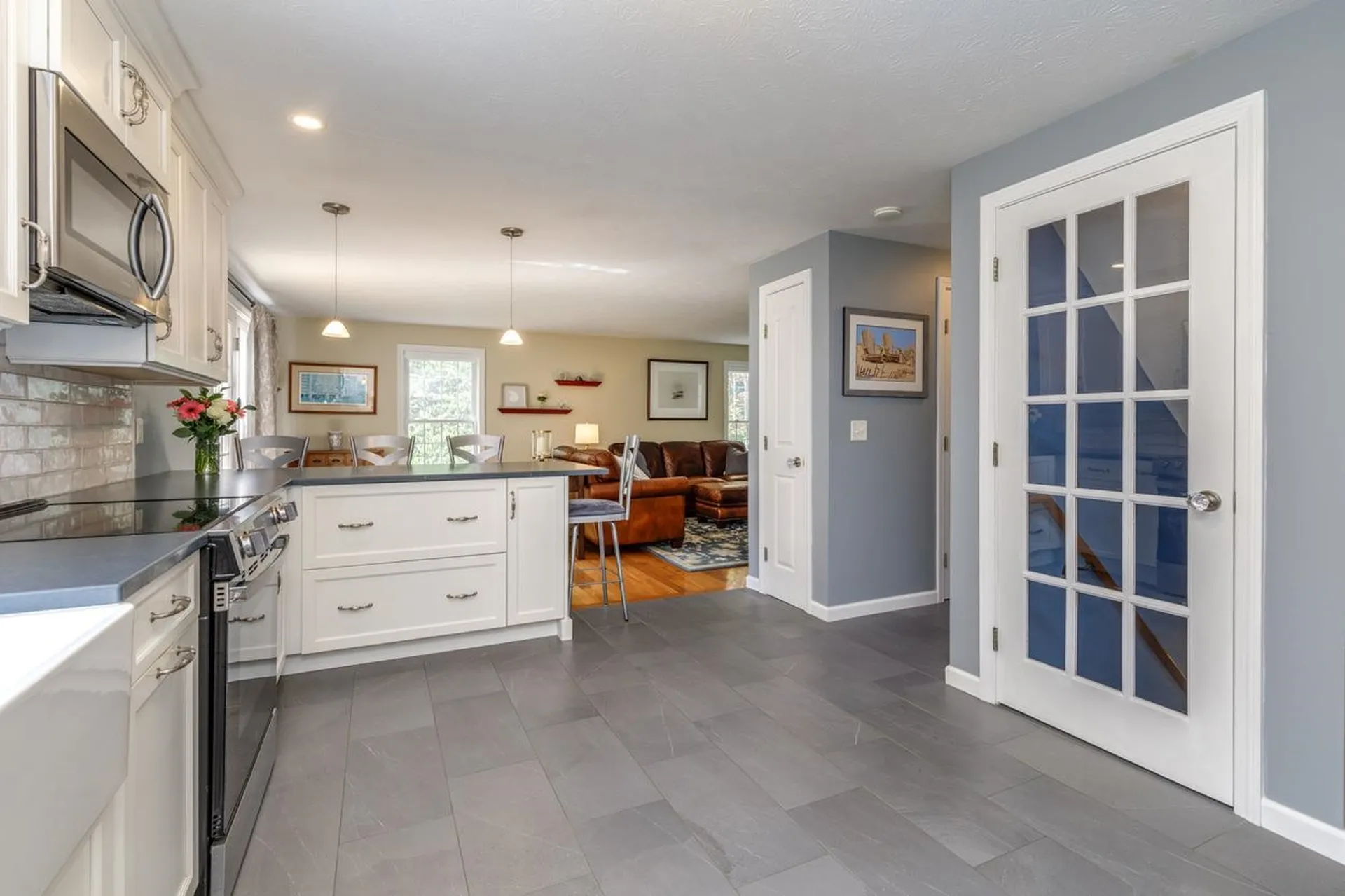 27 Aldrich Street Litchfield NH 03052