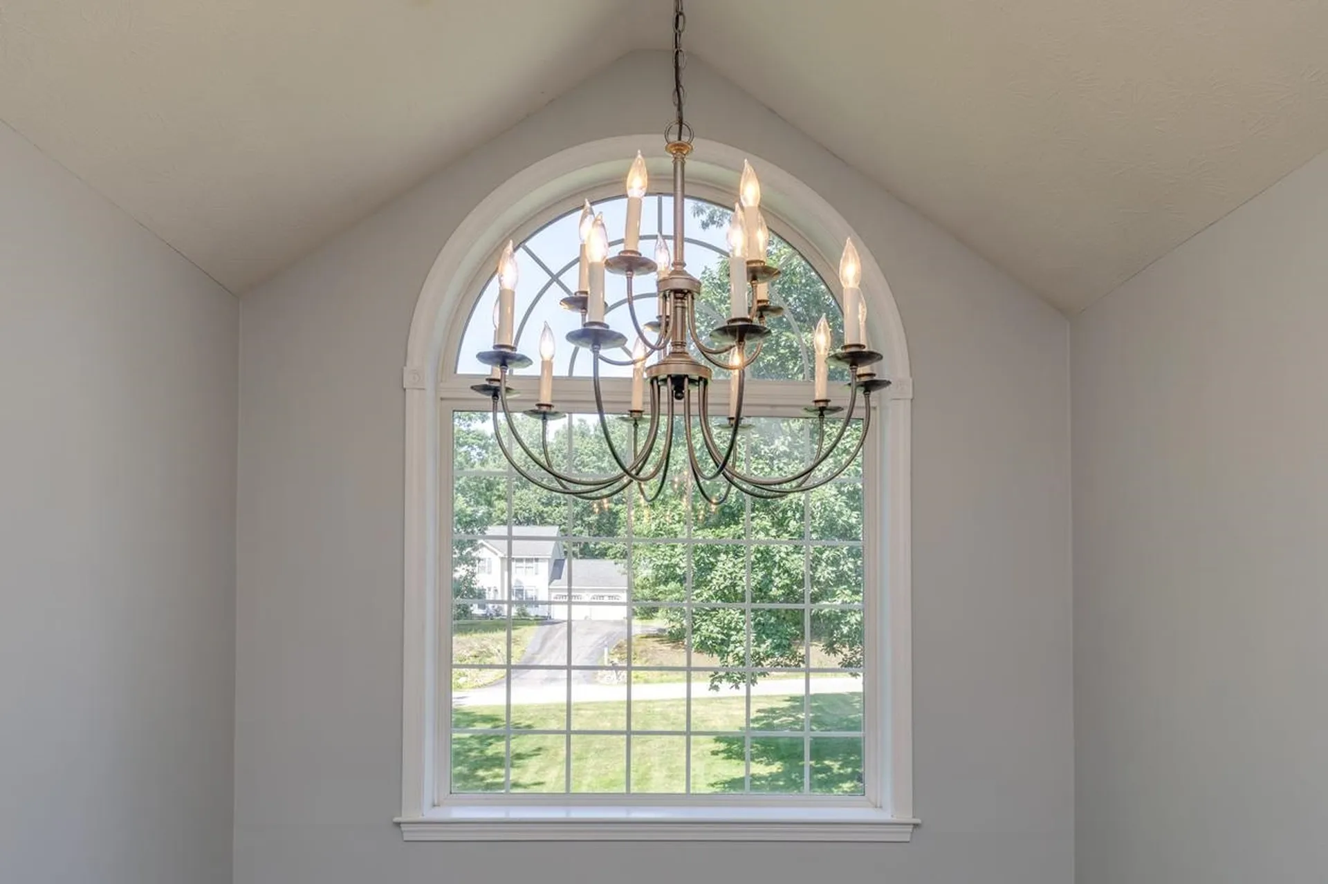 27 Aldrich Street Litchfield NH 03052