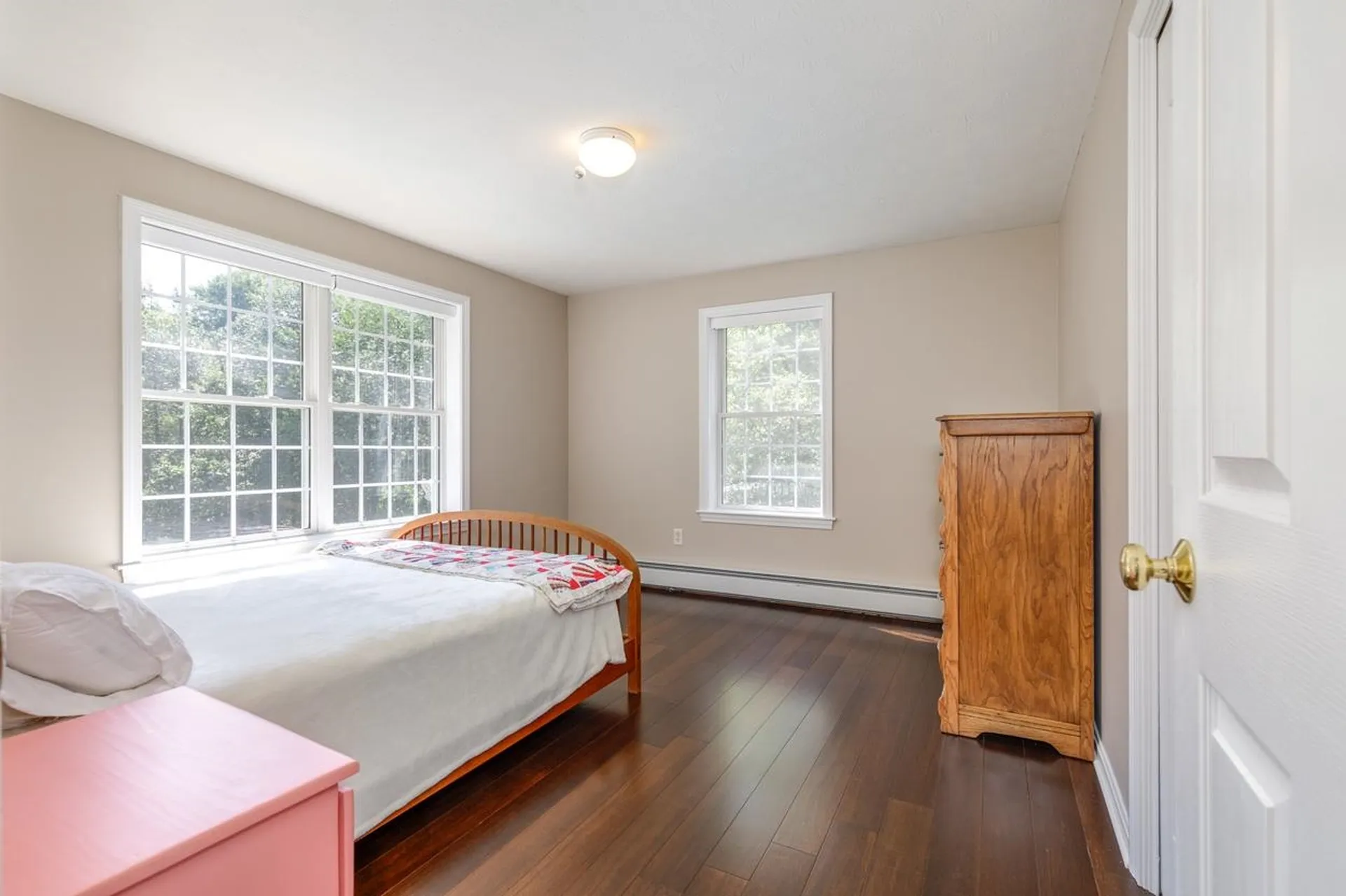 27 Aldrich Street Litchfield NH 03052