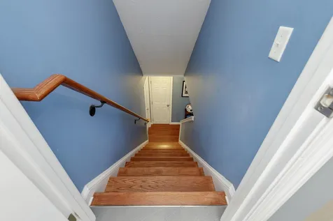 27 Aldrich Street Litchfield NH 03052
