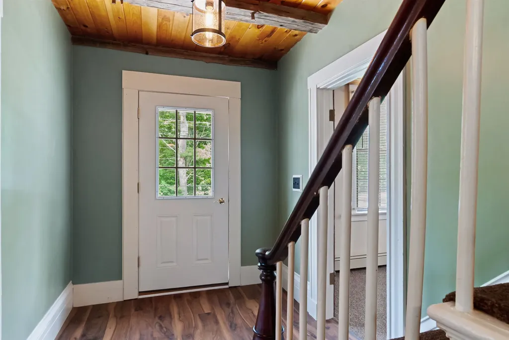 37 Tappan Street Farmington NH 03835