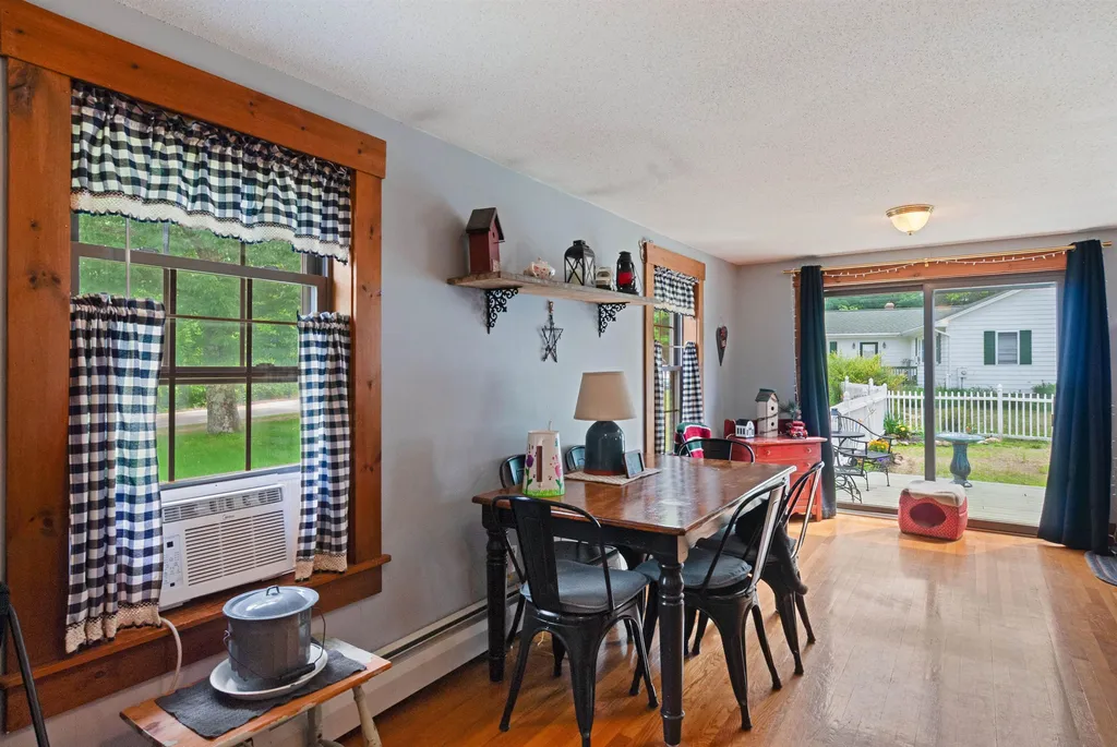 37 Tappan Street Farmington NH 03835