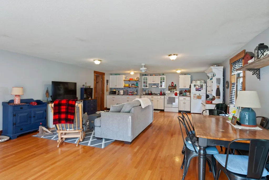 37 Tappan Street Farmington NH 03835