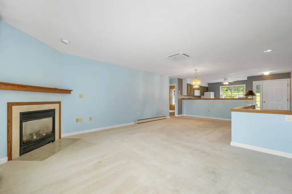7 Troon Terrace Holderness NH 03245