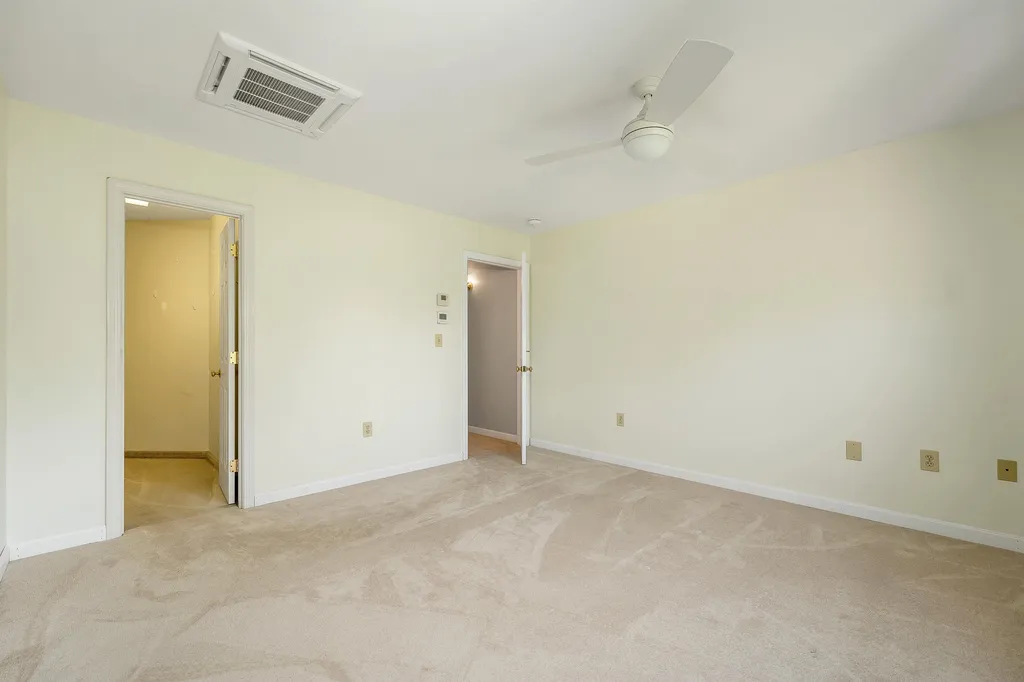 7 Troon Terrace Holderness NH 03245