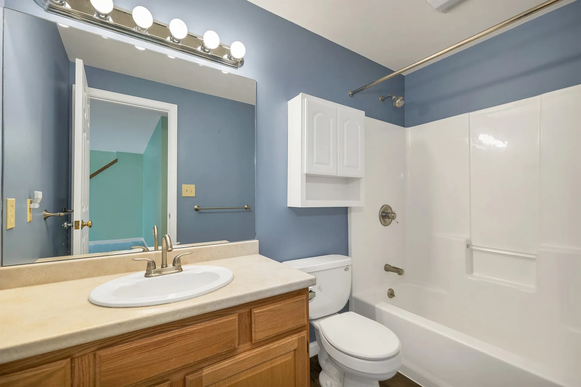 7 Troon Terrace Holderness NH 03245