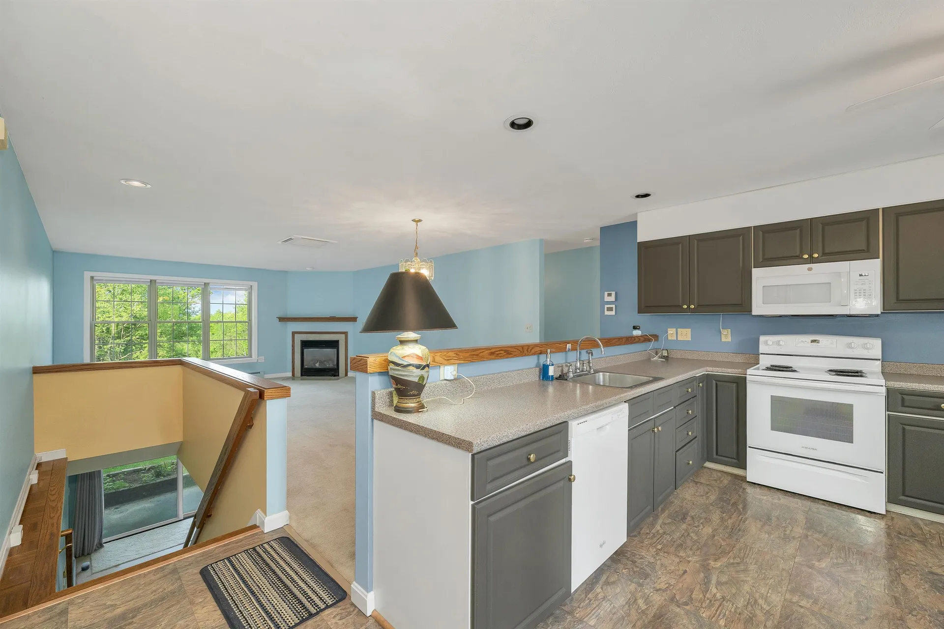 7 Troon Terrace Holderness NH 03245