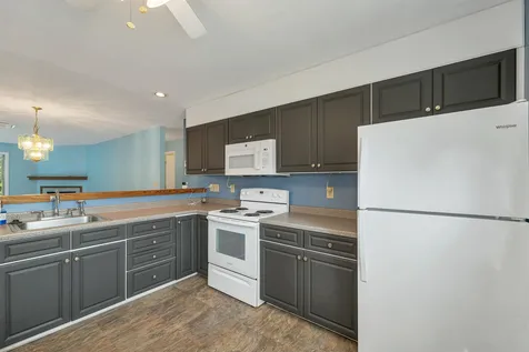 7 Troon Terrace Holderness NH 03245