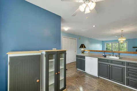 7 Troon Terrace Holderness NH 03245