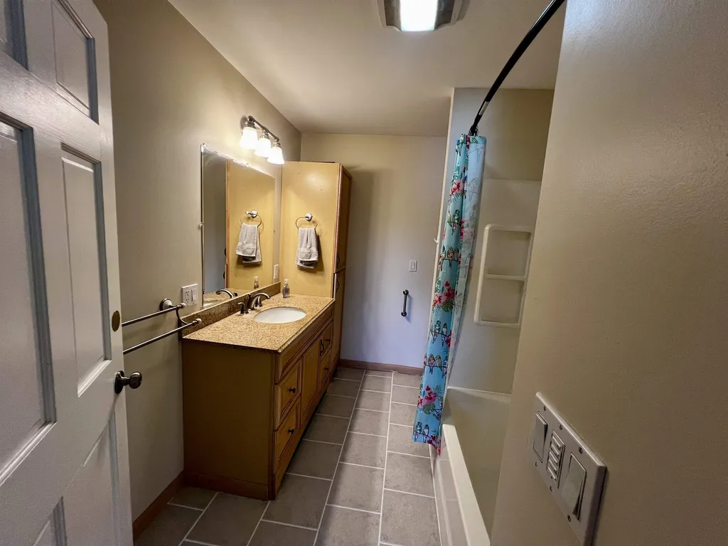 1214 Campbell Road Rutland Town VT 05701