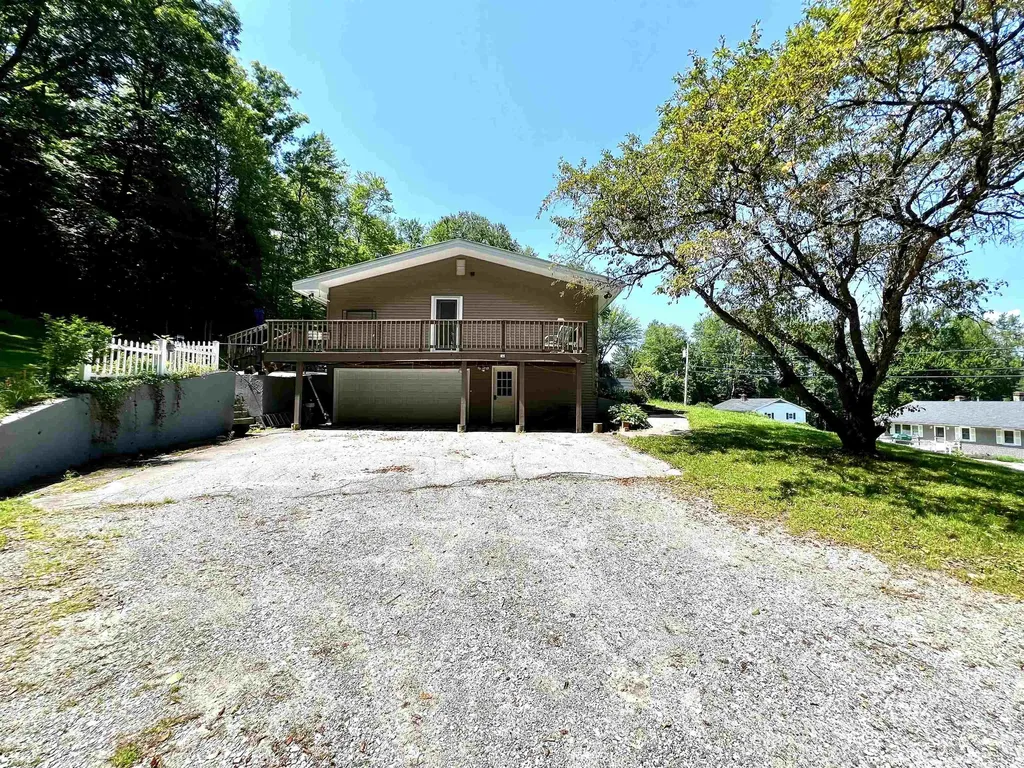 1214 Campbell Road Rutland Town VT 05701