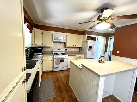 1214 Campbell Road Rutland Town VT 05701