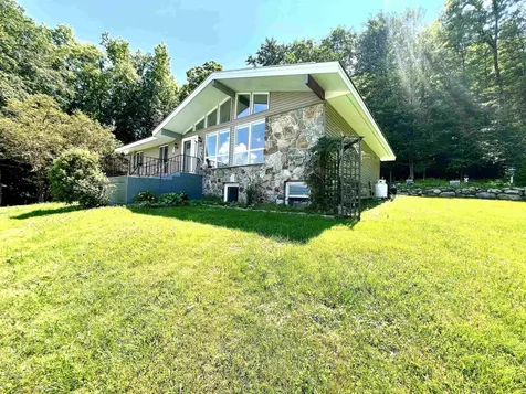 1214 Campbell Road Rutland Town VT 05701