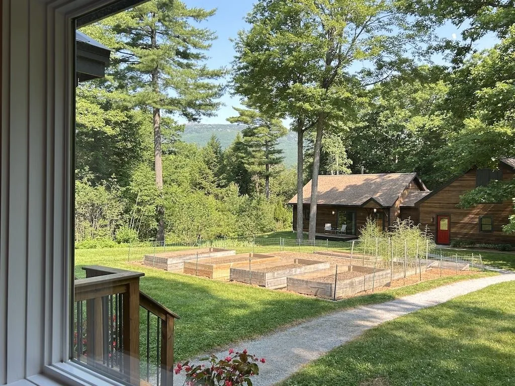177 & 179 Dublin Road Jaffrey NH 03452