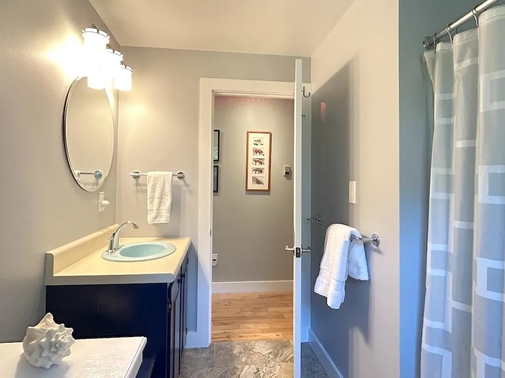 177 & 179 Dublin Road Jaffrey NH 03452
